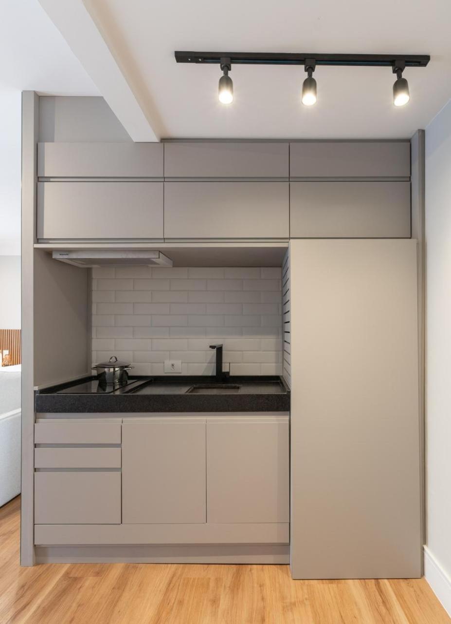 Jeronimo Da Veiga 248 - Flat 1301 * Sao Paulo